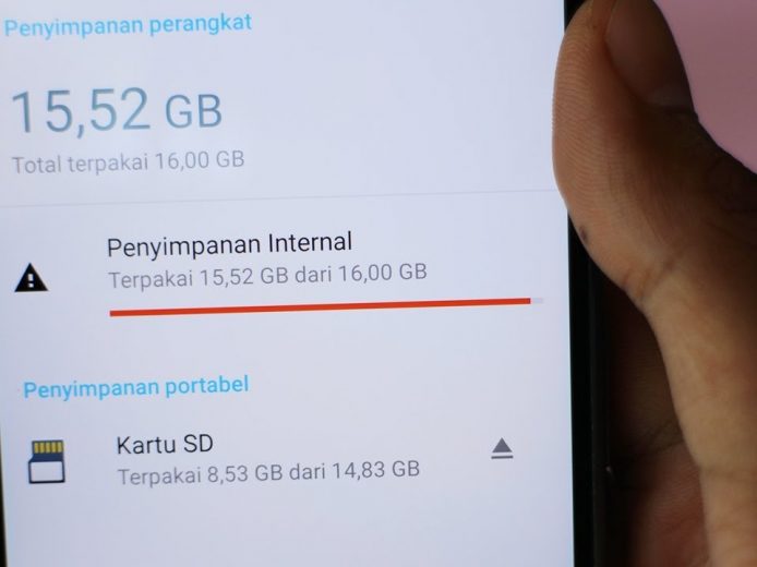 Cara Membersihkan Memori Internal via Youtube
