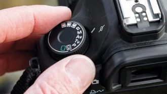 Cara Mematikan Flash Kamera Canon dengan Mudah, Tutorialnya!
